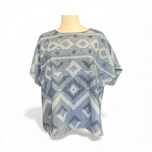 Old Navy Tops - 💙🤍 NWOT OLD NAVY Blue & White Print Boxy Short Sleeve Top | Sz XL